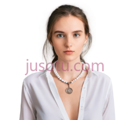 年轻女人上半生衬衫项链PNG